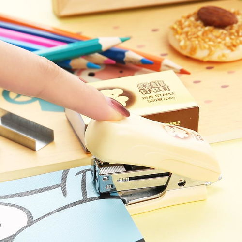 晨光MG文具12号标准省力型订书机 商务金属订书器的匠心之选